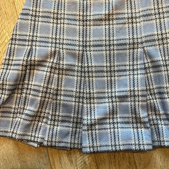 Honey Blue Multi Plaid Pleated Skater Mini - Picture 6 of 6